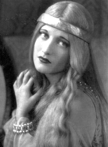 1926. Joan as 'Ophelia,' by Ruth Harriet Louise.
