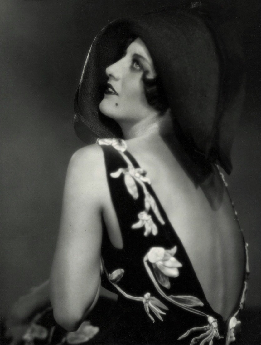 1927. Publicity by Ruth Harriet Louise.