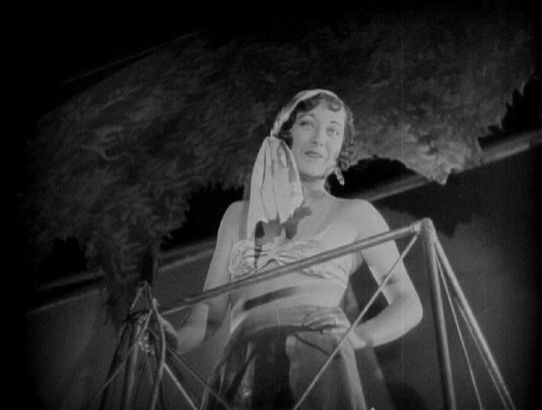 1927. A screen shot from 'The Unknown.'