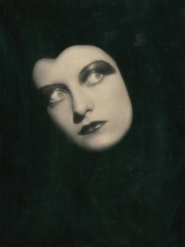 1928. Shot by Ruth Harriet Louise.