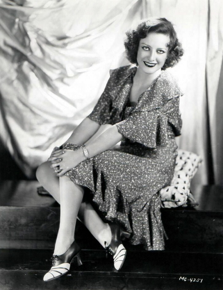 1930 publicity by Hurrell.