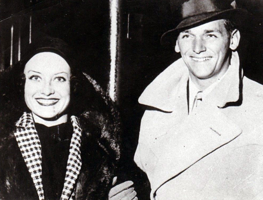 1930 candid with husband Douglas Fairbanks, Jr.