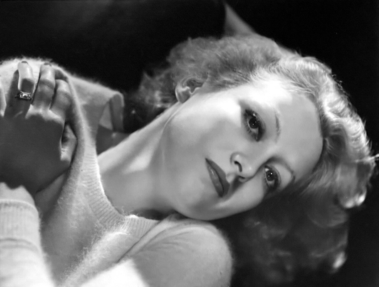 1931 publicity by Clarence Sinclair Bull.