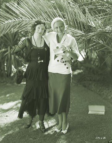 June 1931, with fan.