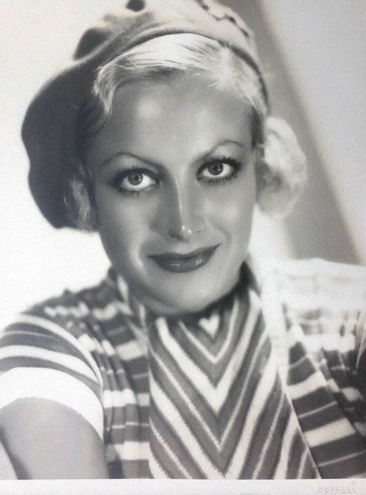 1931 publicity shot by Hurrell.