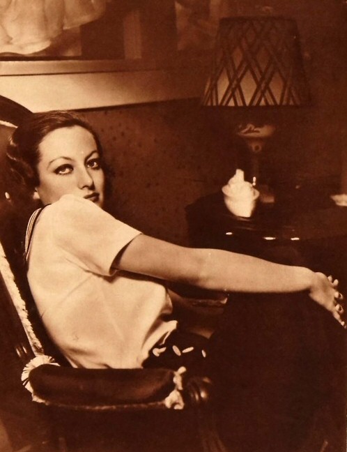 1931, shot by Hurrell.