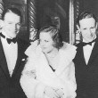 1932. With husband Doug Fairbanks, Jr., and Leslie Howard at unknown event.