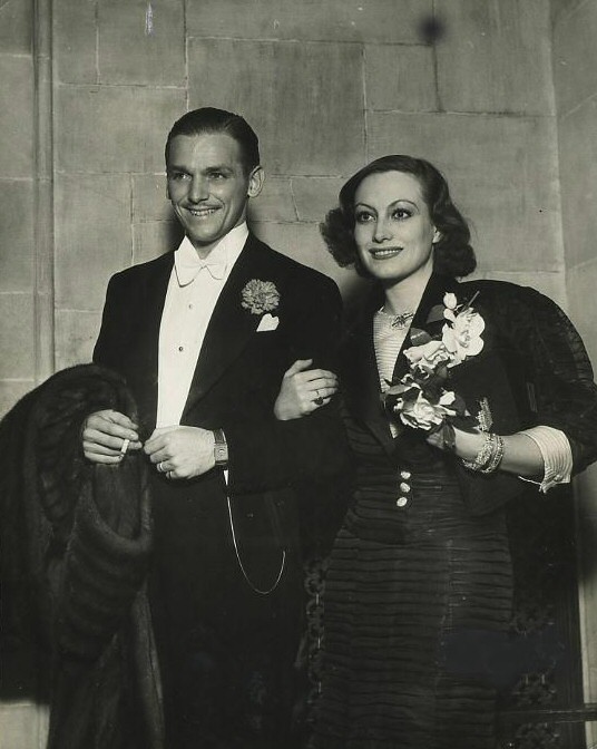 1933. With husband Doug Fairbanks, Jr.