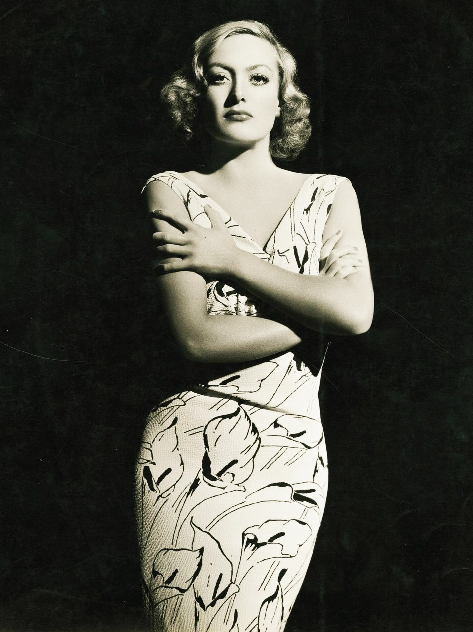 1933 publicity by Hurrell.