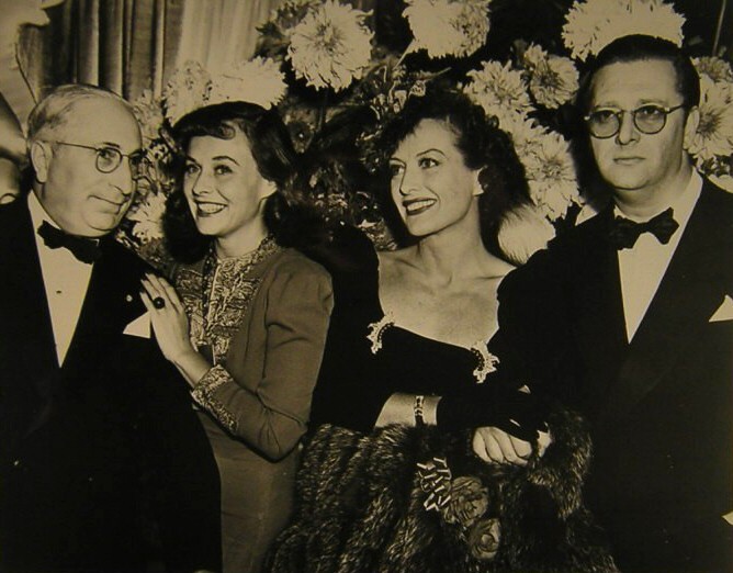 1939. The premiere of 'The Women' with LB Mayer, Paulette Goddard, Hunt Stromberg.