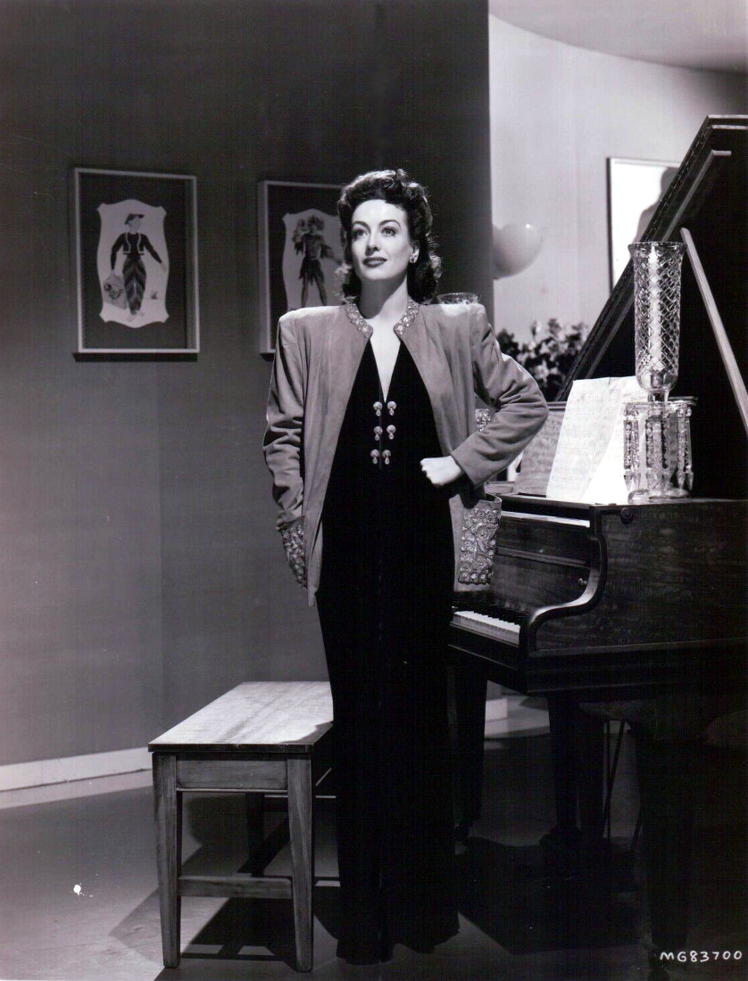 1941 publicity by Hurrell.