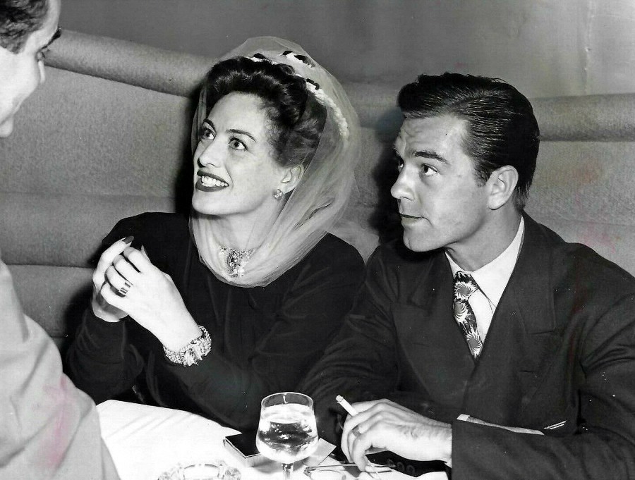 September 1942. With husband Phil Terry at Mocambo.