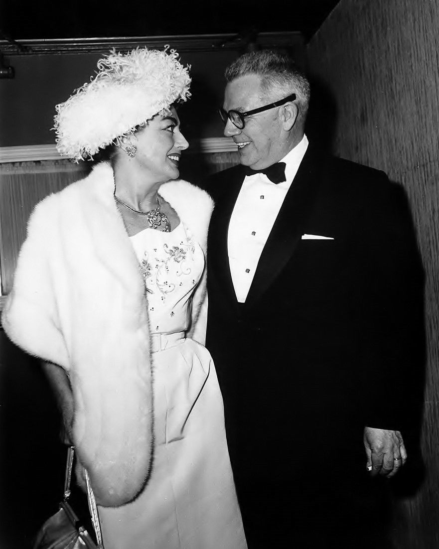 1957 candid with husband Al Steele.