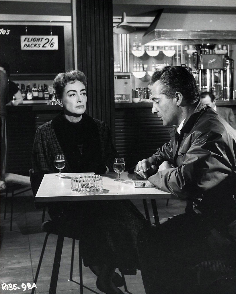 1957. 'The Story of Esther Costello' with Rossano Brazzi.
