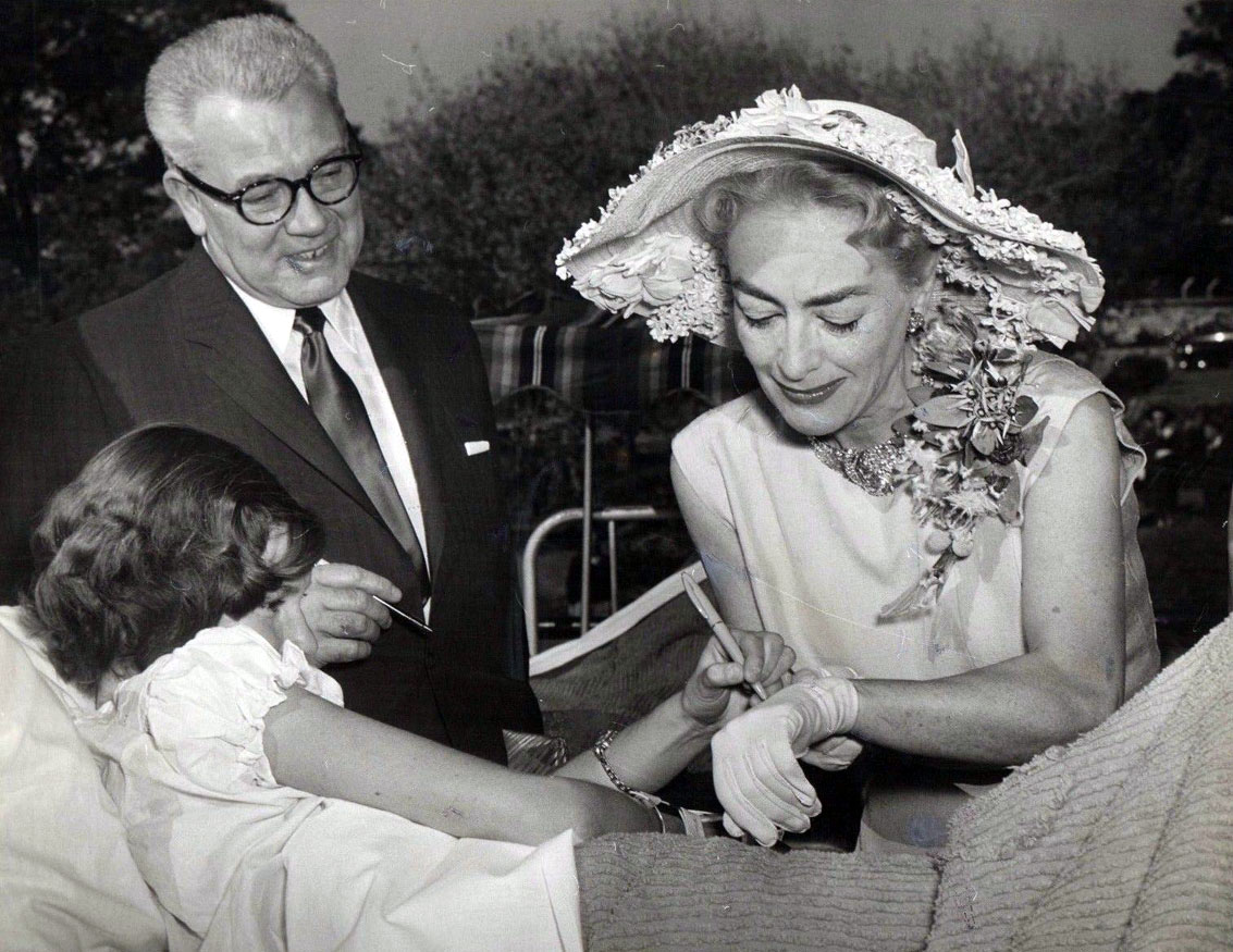 1957. With Al Steele at a Johannesburg hospital.