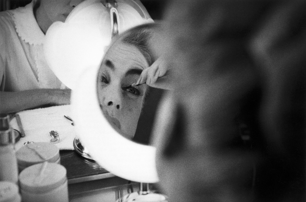 1959. On the set of 'The Best of Everything.' Shot by Eve Arnold.