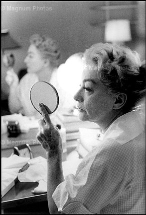 1959. The 'Best of Everything' set. Shot by Eve Arnold.