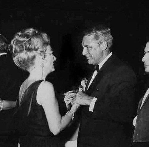 April 9, 1962, at the Academy Awards with Cary Grant.