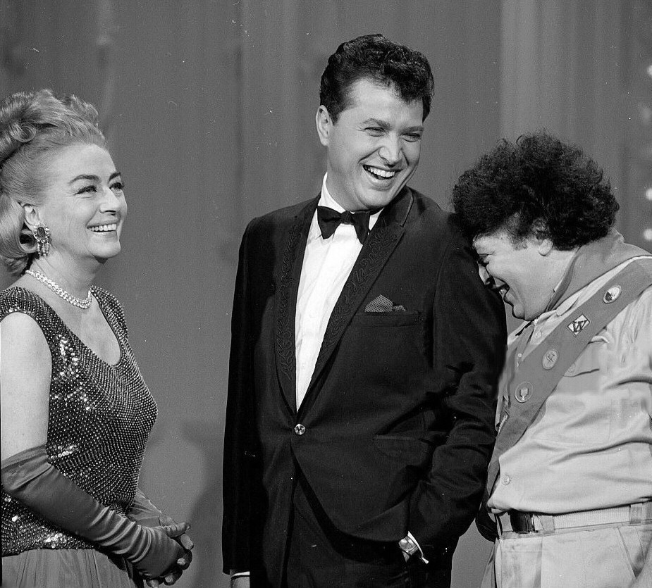 10/9/65. On 'Hollywood Palace' with Allen & Rossi.