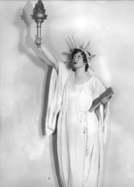 1930, by Hurrell.