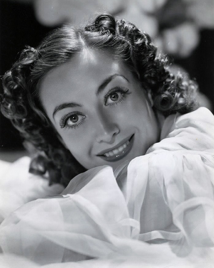 1936 publicity by Hurrell.
