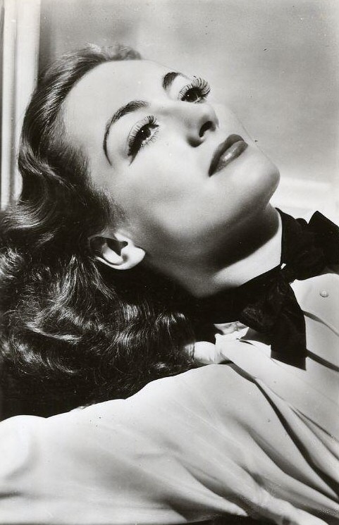 1936. Publicity for 'Love on the Run.'