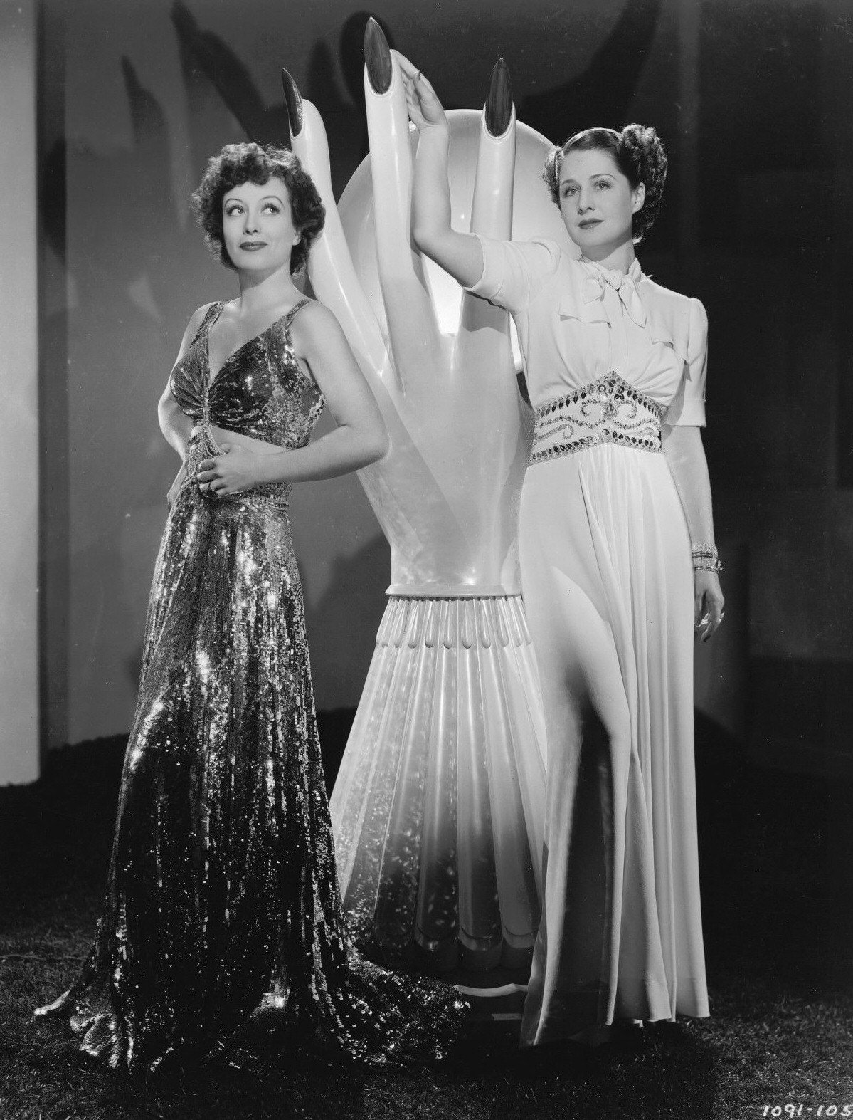 1939. Publicity for 'The Women' with Norma Shearer.