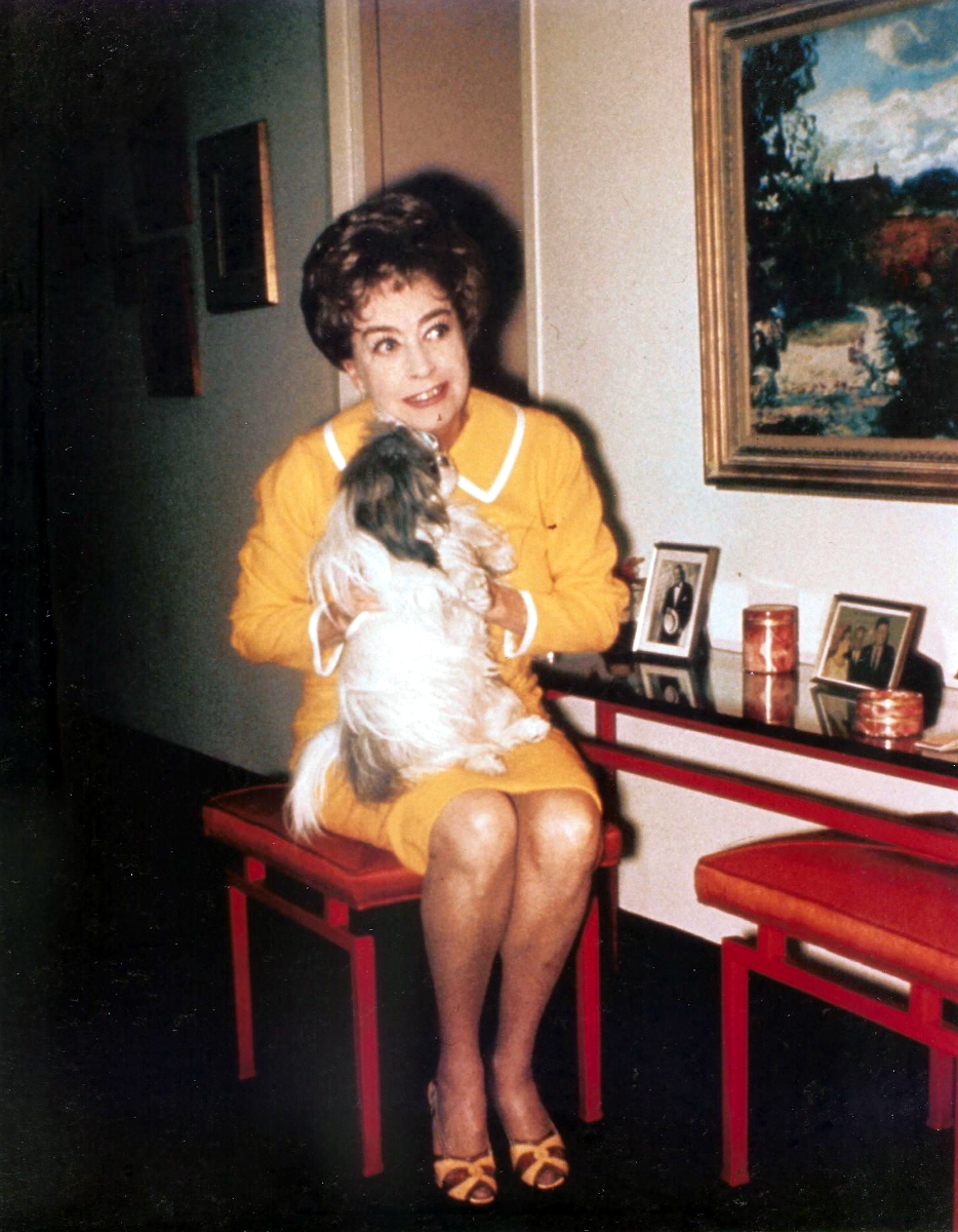 From the Feb. 1973 'Modern Screen' shoot at home, with Princess.