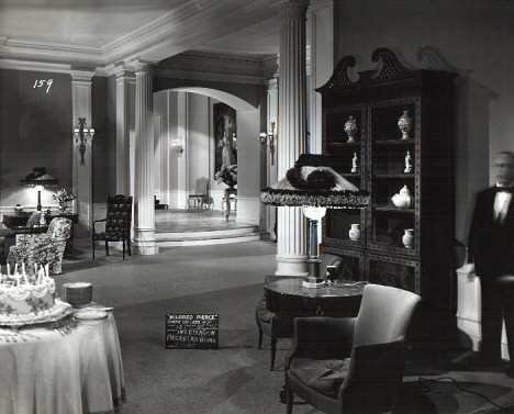 Beragon estate interior.